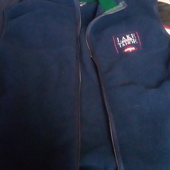 Nice lake Tahoe vest soft clean all zippers work - Picture 4 of 4
